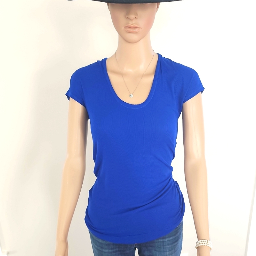Women's Blue Scoop Neck Top